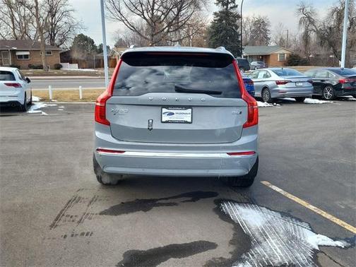 2025 Volvo XC90 B6 Plus 6-Seater