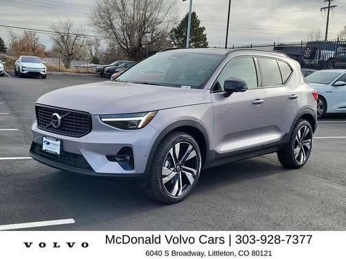 Aurora Blue 2026 Volvo XC40 B5 Ultra