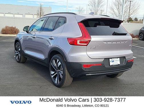 Aurora Blue 2026 Volvo XC40 B5 Ultra