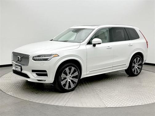 2025 Volvo XC90 B6 Ultra
