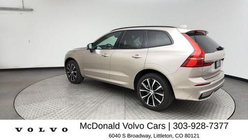 Silver 2024 Volvo XC60 B5 Plus Dark Theme