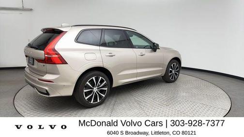 Silver 2024 Volvo XC60 B5 Plus Dark Theme