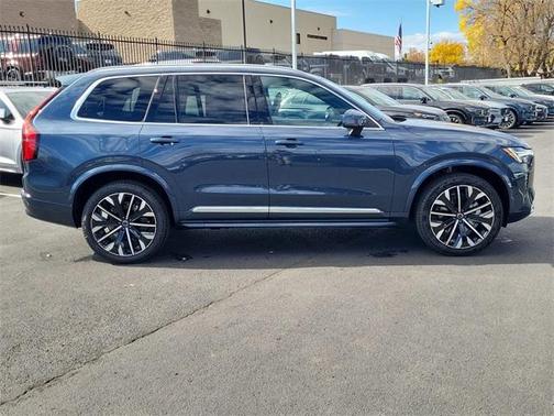 2026 Volvo XC90 B6 Plus 7-Seater