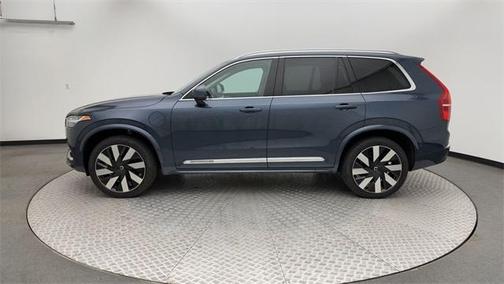 2023 Volvo XC90 Recharge Plug-In Hybrid T8 Ultimate Bright Theme 7-Seater