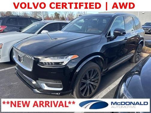 2025 Volvo XC90 B5 Plus