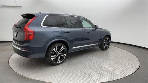 2025 Volvo XC90 B6 Ultra