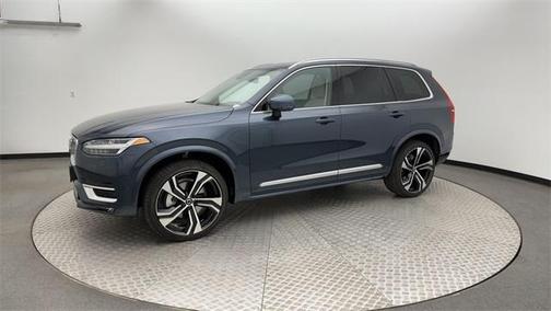 2025 Volvo XC90 B6 Ultra