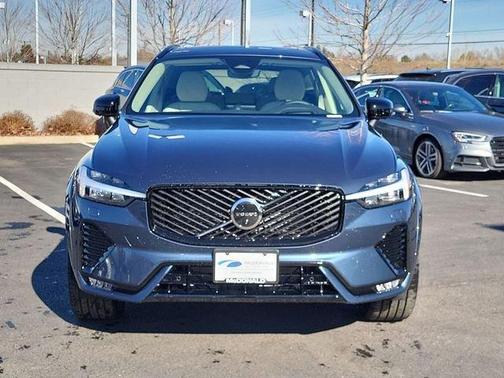 2026 Volvo XC60 B5 Ultra