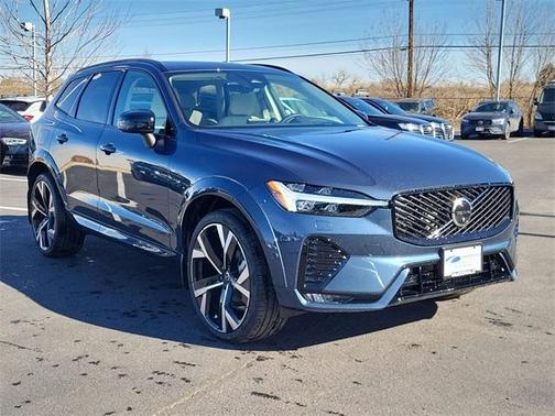 2026 Volvo XC60 B5 Ultra