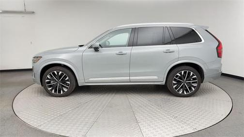2025 Volvo XC90 B6 Plus 7-Seater