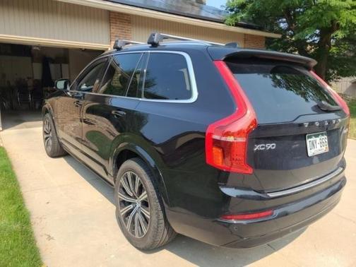 2023 Volvo XC90 B6 Core