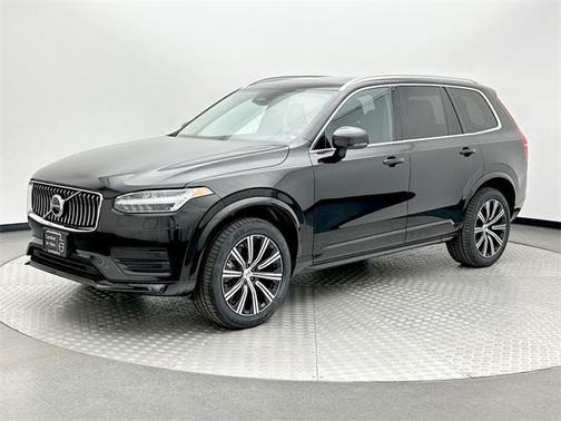 2023 Volvo XC90 B6 Core