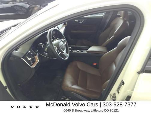 Crystal White Pearl 2025 Volvo V60 Cross Country B5 Plus