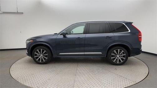 2025 Volvo XC90 B6 Plus 7-Seater
