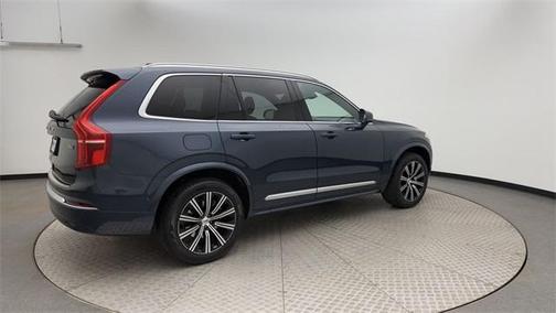 2025 Volvo XC90 B6 Plus 7-Seater