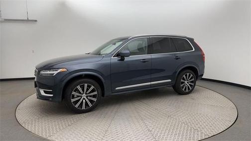 2025 Volvo XC90 B6 Plus 7-Seater