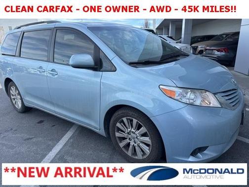 2015 Toyota Sienna LE