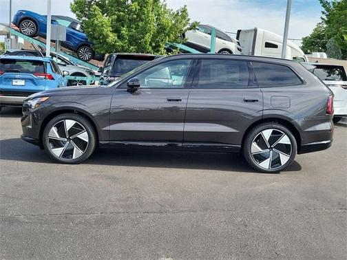 2025 Volvo EX90 Twin Motor Ultra