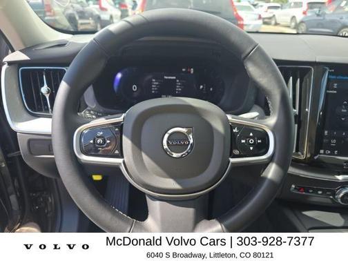 Platinum Gray Metallic 2025 Volvo XC60 B5 Plus