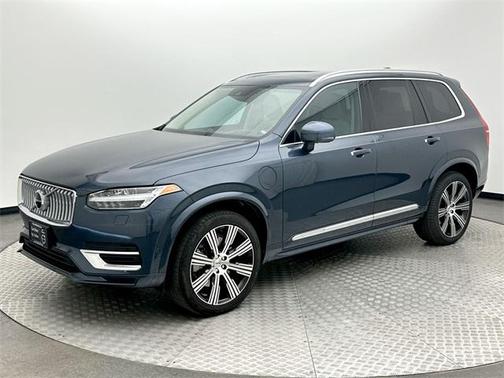 2022 Volvo XC90 Recharge Plug-In Hybrid T8 Inscription Extended Range 7P