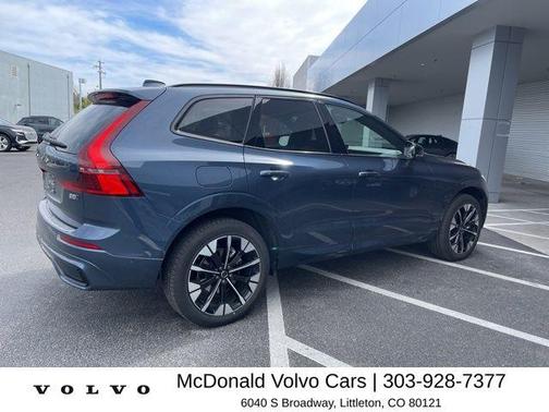 Denim Blue Metallic 2026 Volvo XC60 B5 Plus
