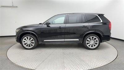 2025 Volvo XC90 B5 Plus