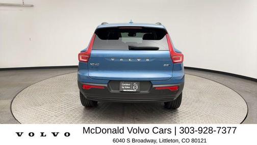 Blue Metallic 2024 Volvo XC40 B5 Plus Dark Theme