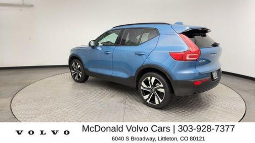Blue Metallic 2024 Volvo XC40 B5 Plus Dark Theme