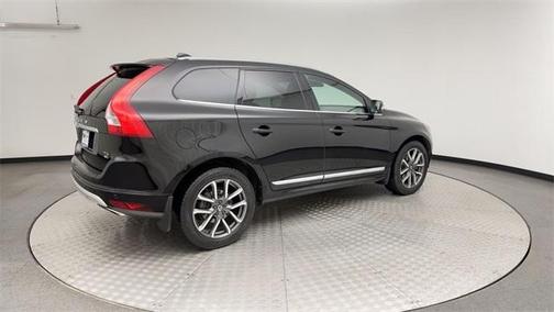 2017 Volvo XC60 T6 Dynamic