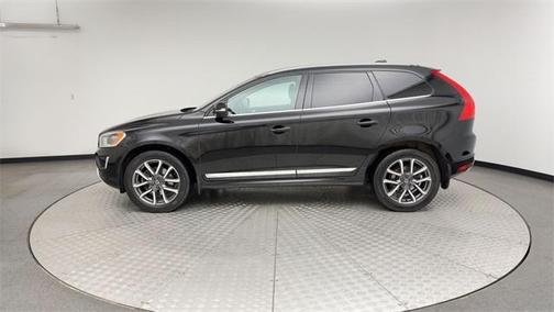 2017 Volvo XC60 T6 Dynamic