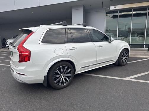 2022 Volvo XC90 Recharge Plug-In Hybrid T8 Inscription Extended Range 7P