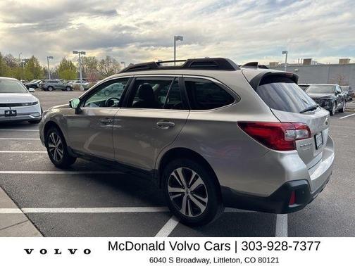 Tungsten Metallic 2018 Subaru Outback 2.5i Limited
