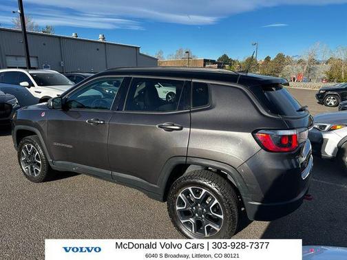 Granite Crystal Clearcoat Metallic 2019 Jeep Compass Trailhawk