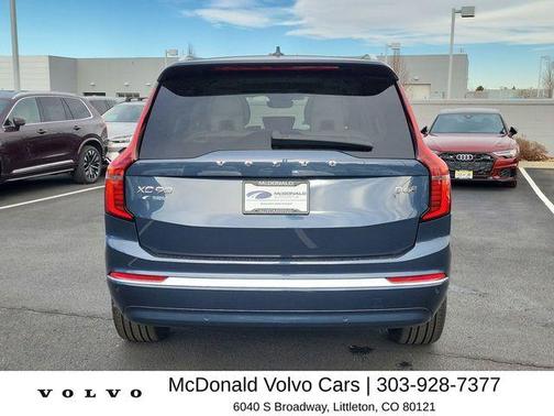 Denim Blue Metallic 2026 Volvo XC90 B6 Ultra 7-Seater