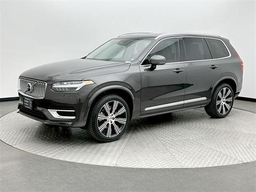 2023 Volvo XC90 B6 Ultimate 6-Seater