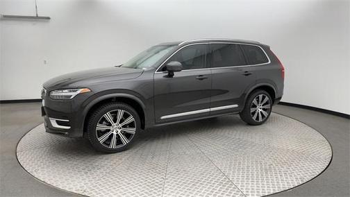 2023 Volvo XC90 B6 Ultimate 6-Seater