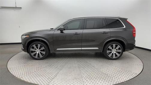 2023 Volvo XC90 B6 Ultimate 6-Seater