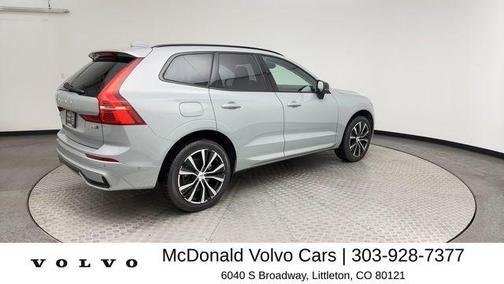 Metallic 2025 Volvo XC60 B5 Plus