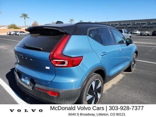 Fjord Blue Metallic 2024 Volvo XC40 Recharge Pure Electric Twin Core