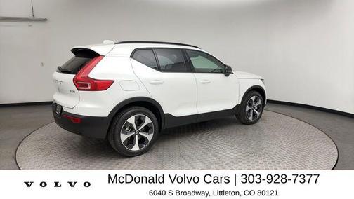 Crystal White 2026 Volvo XC40 B5 Plus