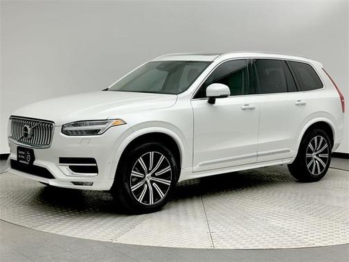 2023 Volvo XC90 B6 Plus 7-Seater