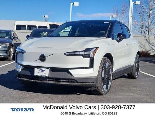 Crystal White 2026 Volvo EX30 Twin Motor Plus