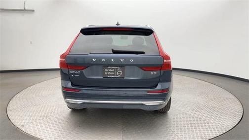 2023 Volvo XC60 B5 Plus Bright Theme