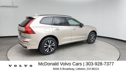 Bright 2025 Volvo XC60 B5 Core