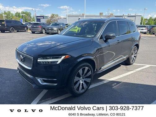 Gray Metallic 2022 Volvo XC90 Recharge Plug-In Hybrid T8 Inscription Extended Range 7P