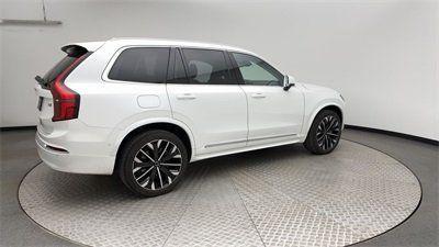 2025 Volvo XC90 B6 Plus 7-Seater