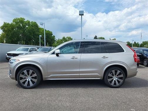 2025 Volvo XC90 Plug-In Hybrid T8 Ultra 7-Seater