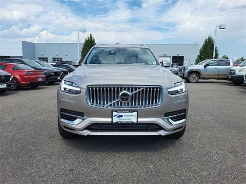 2025 Volvo XC90 Plug-In Hybrid T8 Ultra 7-Seater