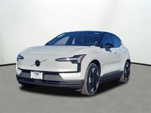 2026 Volvo EX30 Twin Motor Plus