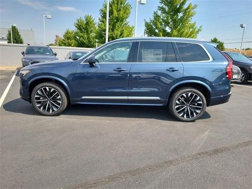 2025 Volvo XC90 B6 Ultra
